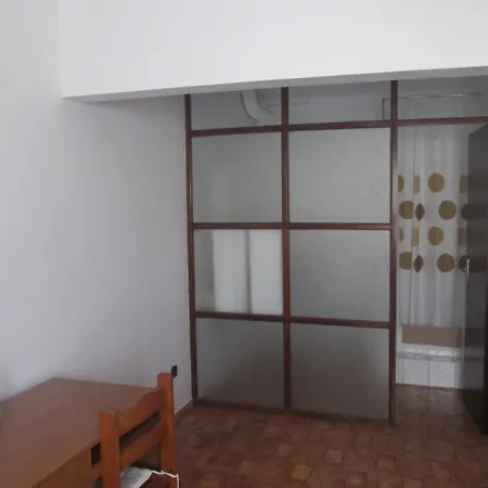 A Vista Pensión